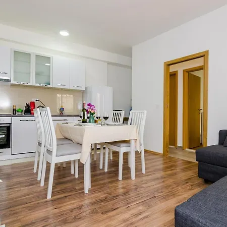 Apartment Bozica *