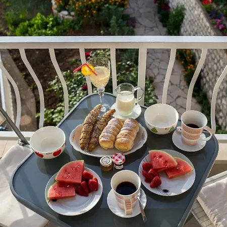 아파트 아파트먼트 보지카 *